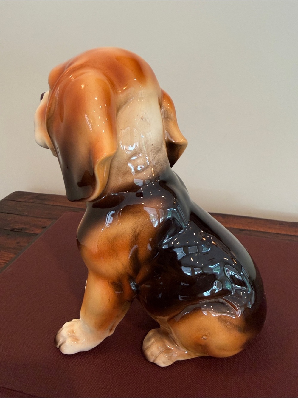 Vintage Lefton Ceramic Beagle Dog Figurine in Brown and Black. - Picture 5 of 8
